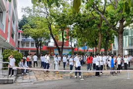 Chọn tổ hợp môn lớp 10: Bí quyết từ chuyên gia để tránh "vênh" đích đến