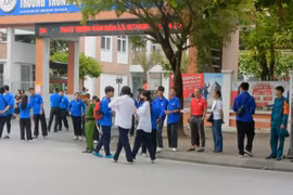 Bộ GD&ĐT công bố đáp án chính thức môn Ngữ văn thi tốt nghiệp THPT 2026