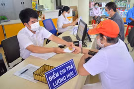 Thủ tục hưởng lương hưu đối với người tham gia bảo hiểm xã hội tự nguyện ( Ảnh minh hoạ )