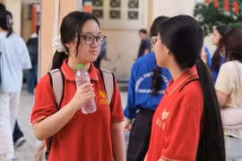 Nhiều trường chuyên Hà Nội hạ điểm chuẩn tuyển sinh lớp 10 bổ sung 
