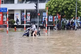 Hà Nội chuẩn bị ứng phó thời tiết bất thường, đảm bảo an toàn cho học sinh