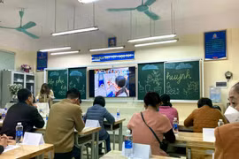 Ban đại diện cha mẹ học sinh không thu, tiếp nhận hoặc quản lí tiền hỗ trợ