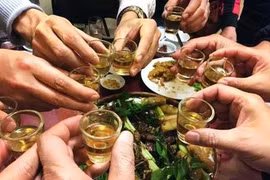Tăng nguy cơ viêm tụy cấp do thói quen ăn uống thả ga dịp Tết