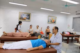 Hà Nội đưa mô hình chăm sóc người cao tuổi toàn diện tại cộng đồng