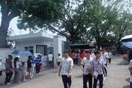 Chiều nay, hơn 1,2 triệu thí sinh làm thủ tục dự thi tốt nghiệp THPT 2026