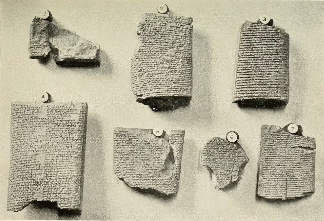  5. Là nền tảng tư tưởng cho quyền lực hoàng gia. Trong lễ đăng quang, các vua Babylon phải nghe đọc Enuma Elish để khẳng định tính chính danh của mình như hậu duệ của thần Marduk. Ảnh: readingroo.ms.