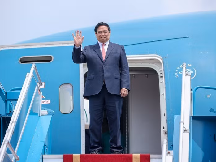 Thủ tướng Phạm Minh Chính lên đường thăm chính thức Liên bang Nga. Ảnh: VGP