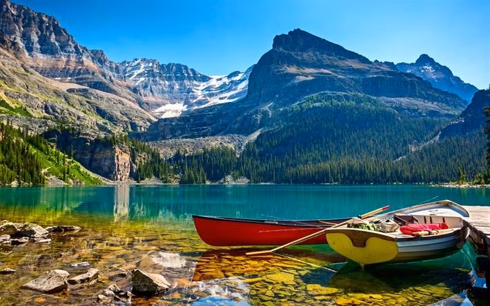  Tuyến đường sắt đã khai sinh nên công viên. Banff được chú ý khi công nhân đường sắt Canada Pacific Railway tìm thấy các suối nước nóng tự nhiên, dẫn đến việc chính phủ quyết định bảo tồn khu vực này. Ảnh: Pinterest.