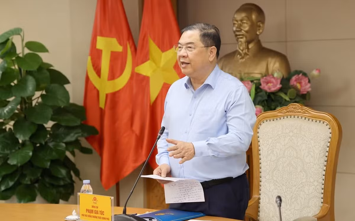 Phó Thủ tướng Phạm Gia Túc làm việc với Bộ Xây dựng và một số bộ, ngành, địa phương. Ảnh: VGP.