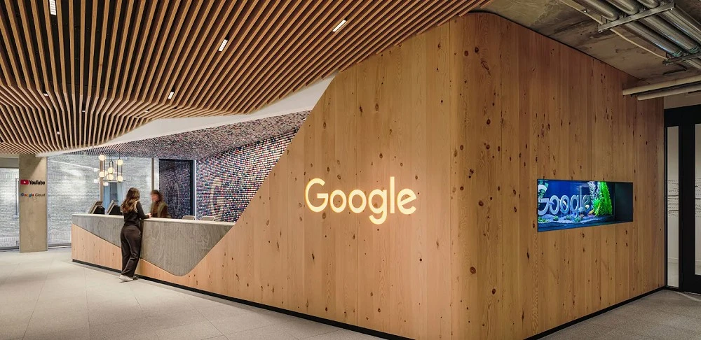 Google phản đòn ngoạn mục trước sức ép từ ChatGPT