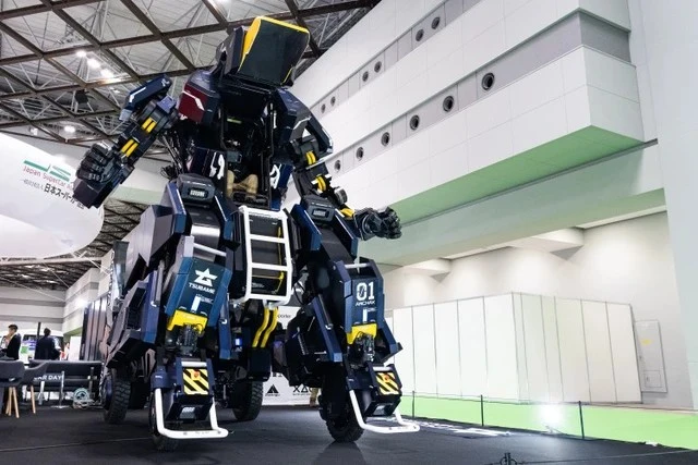 Siêu robot Gundam Archax 3 triệu USD gây sốt