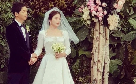 Song Hye Kyo “tuyệt tình” khi vừa chính thức ly hôn 