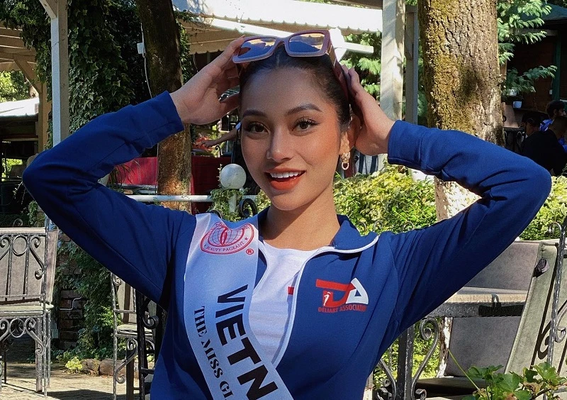Lâm Thu Hồng lạc hành lý, 4 ngày một bộ đồ thi The Miss Globe