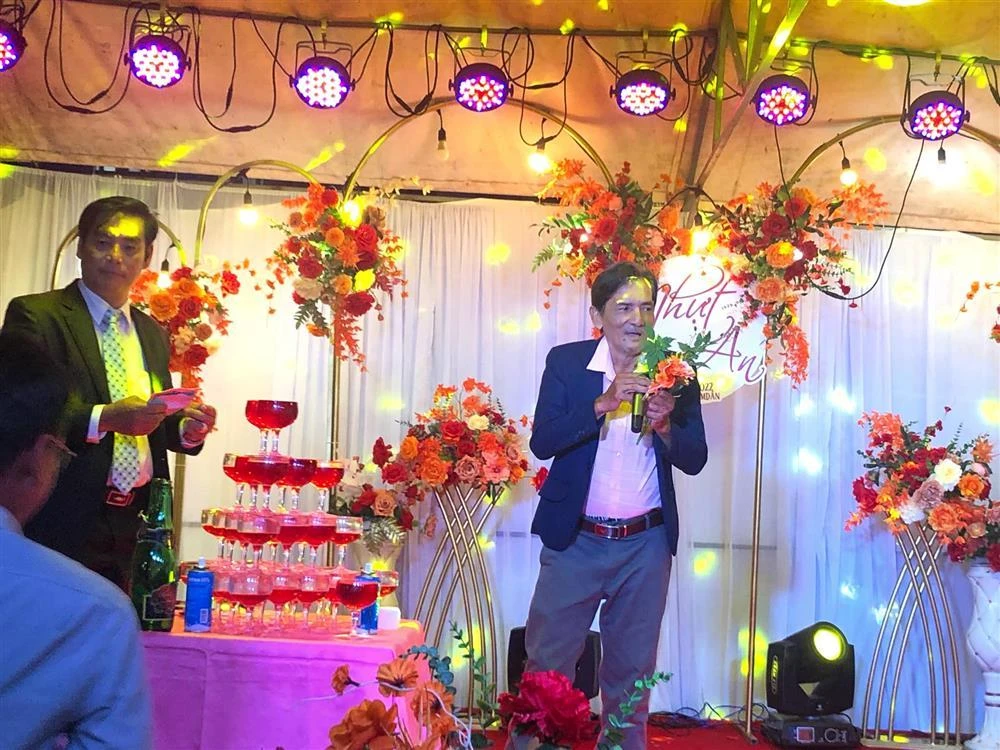 Diễn viên Thương Tín đi hát, ngoại hình có còn thảm thương?