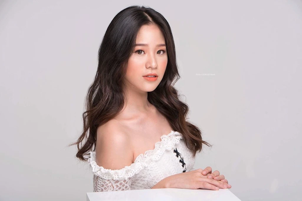 Ngắm nhan sắc nữ sinh 2000 lọt vào chung khảo Hoa hậu Việt Nam 