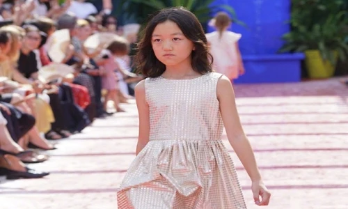 Con gái dị tật của sao “Tiếu ngạo giang hồ” đã xinh đẹp giống mẹ