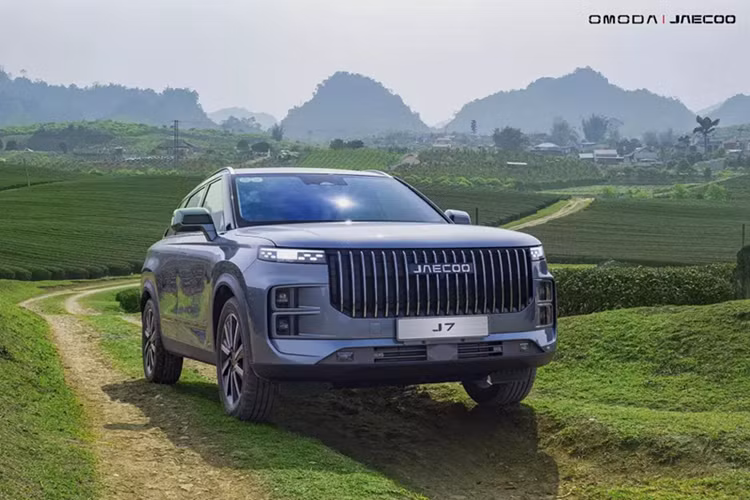 Không chỉ Omoda C5, công ty Omoda &amp; Jaecoo Việt Nam còn triển khai chương trình ưu đãi chính hãng dành cho một mẫu xe khác là Jaecoo J7. Chương trình ưu đãi này sẽ kéo dài đến hết ngày 31/05/2025.