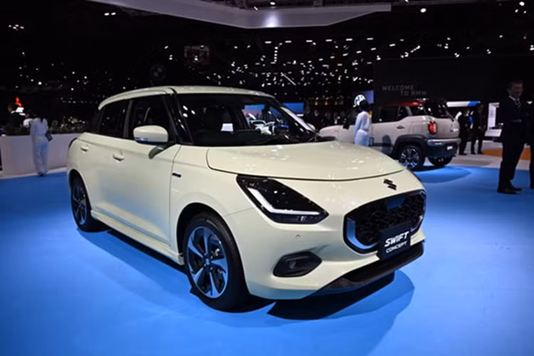 Phân khúc xe hatchback hạng B tại Việt Nam hiện không còn được ưa chuộng và có khá ít sự lựa chọn như Mazda2 Sport. Do đó, Suzuki có lẽ cũng không đặt quá nhiều kỳ vọng vào doanh số của mẫu xe này.