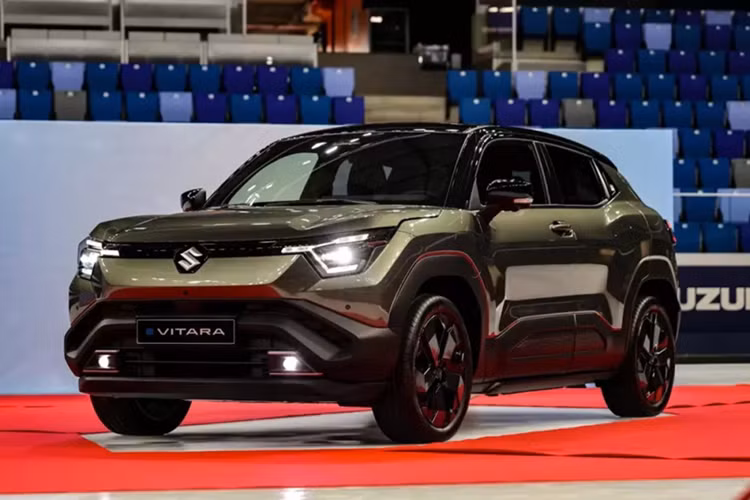 Không dừng ở đó, hãng Suzuki còn xác nhận kế hoạch đưa mẫu SUV điện này đến khu vực Đông Nam Á, cụ thể là Thái Lan, vào cuối năm nay. Như thông tin đã đưa, e Vitara được Suzuki phát triển cùng đối tác "ruột" Toyota.