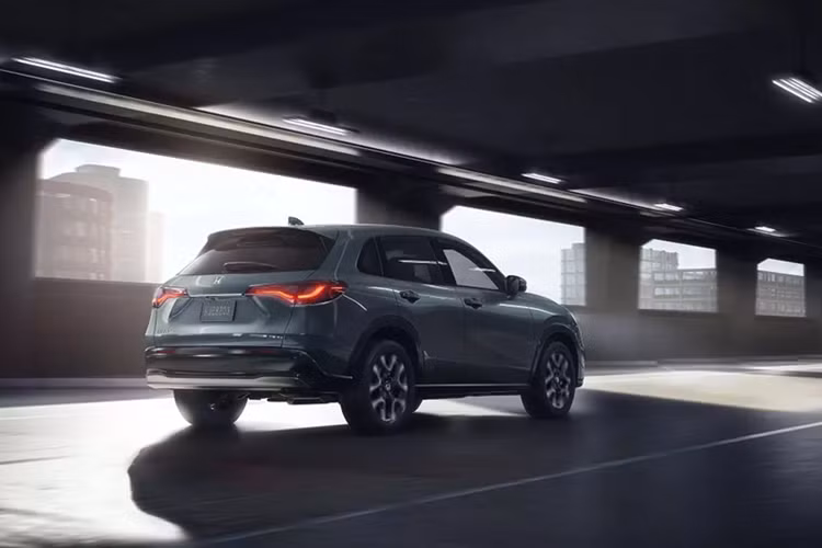 Mẫu xe này còn được biết đến với tên gọi Honda ZR-V ở một số thị trường như Trung Quốc và được ra mắt lần đầu tại Mỹ vào năm 2023, sử dụng chung nền tảng với Honda Civic thế hệ hiện tại. Với phiên bản năm 2026, Honda HR-V dành cho thị trường Mỹ sẽ được phân phối với 3 phiên bản gồm LX, Sport và EX-L.