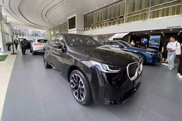 Thế hệ thứ tư của BMW X3 đã chính thức ra mắt trên thế giới vào ngày 19 tháng 6 năm 2024 và 1 năm sau đó, xe được giới thiệu tại thị trường Việt Nam cùng với mẫu xe 5-Series hoàn toàn mới.