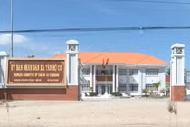 Tân Hộ Cơ: Gói thầu hơn 4,1 tỷ đồng chỉ duy nhất một nhà thầu tham dự