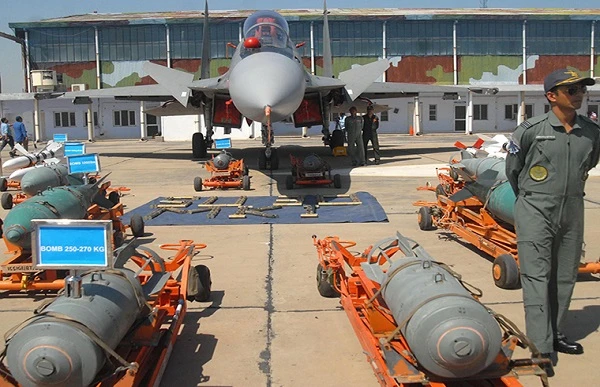 194 tiêm kích đa năng Su-30MKI sẽ lên đời Super Sukhoi