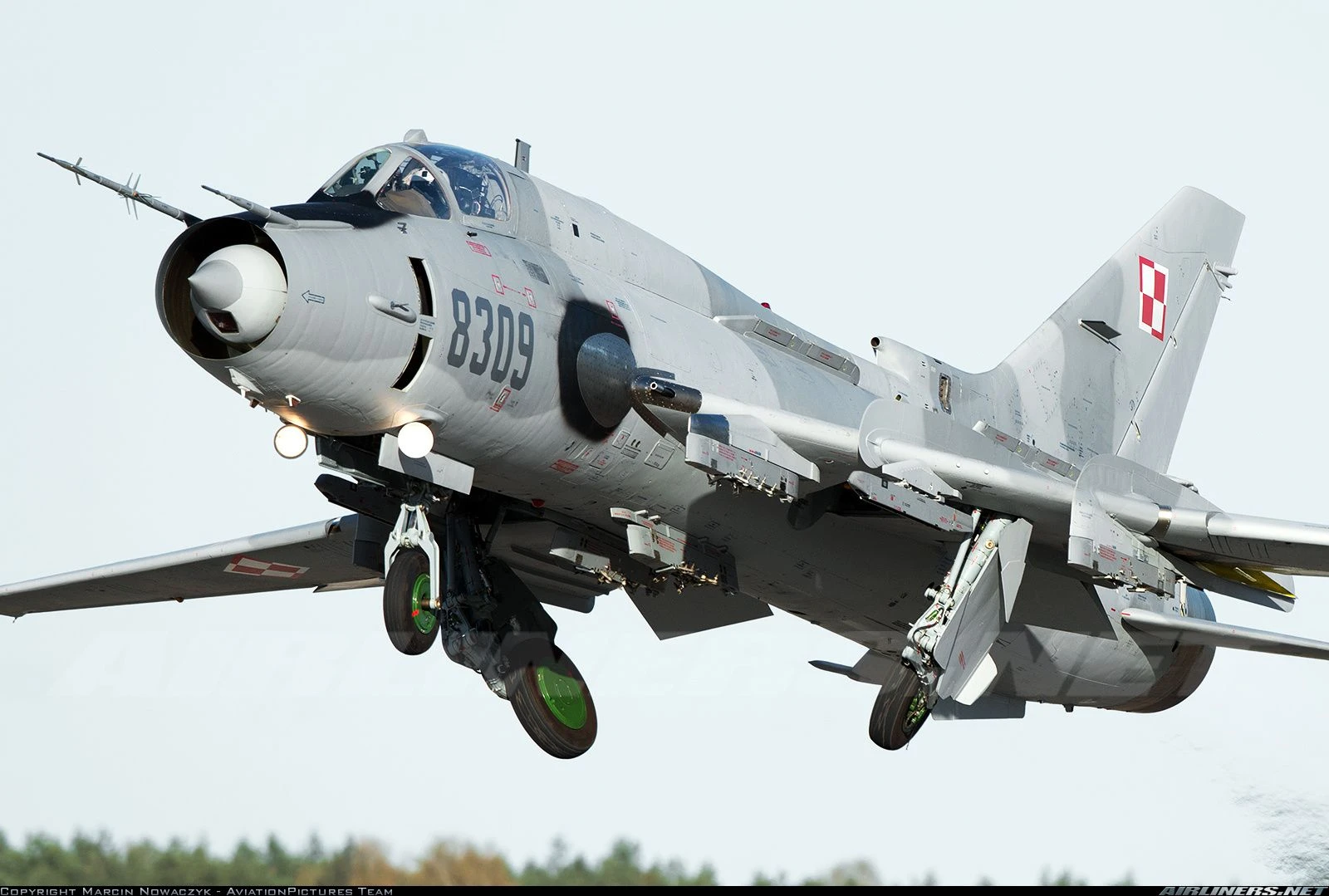 Tại sao một số nước NATO vẫn sử dụng vũ khí của Liên Xô?