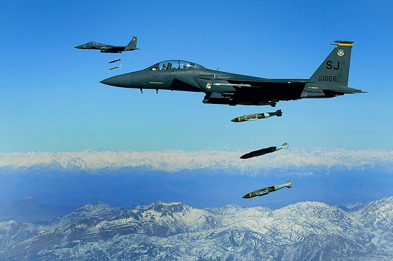 Mỹ cấp tốc tạo 12.000 bom JDAM, chuẩn bị cho trận đánh chấn động?