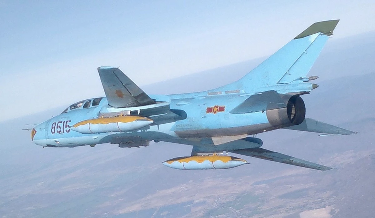 "Đôi cánh ma thuật" Su-22 Không quân Việt Nam có còn tiềm năng nâng cấp?