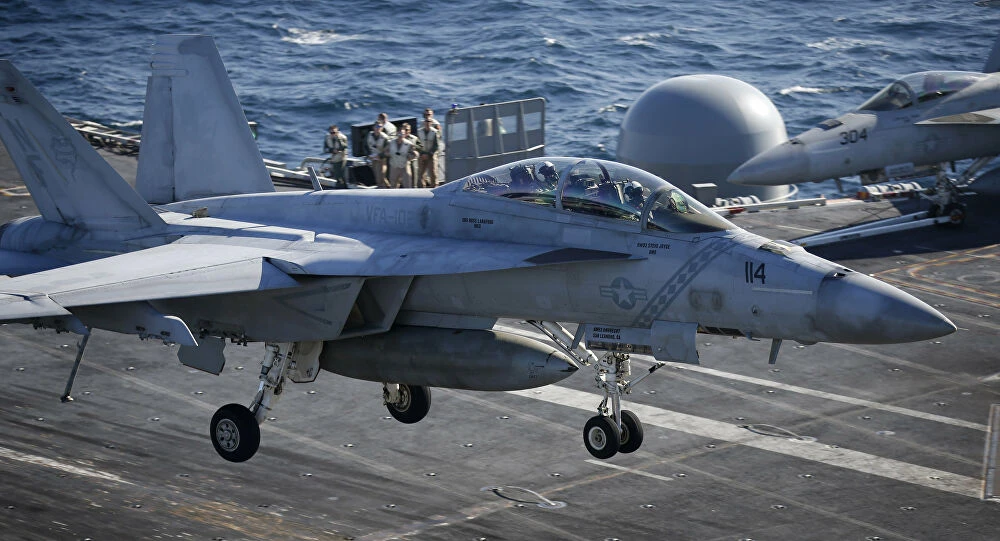 Tiêm kích hạm F/A-18 kém hiệu quả, Mỹ định thay bằng loại nào?