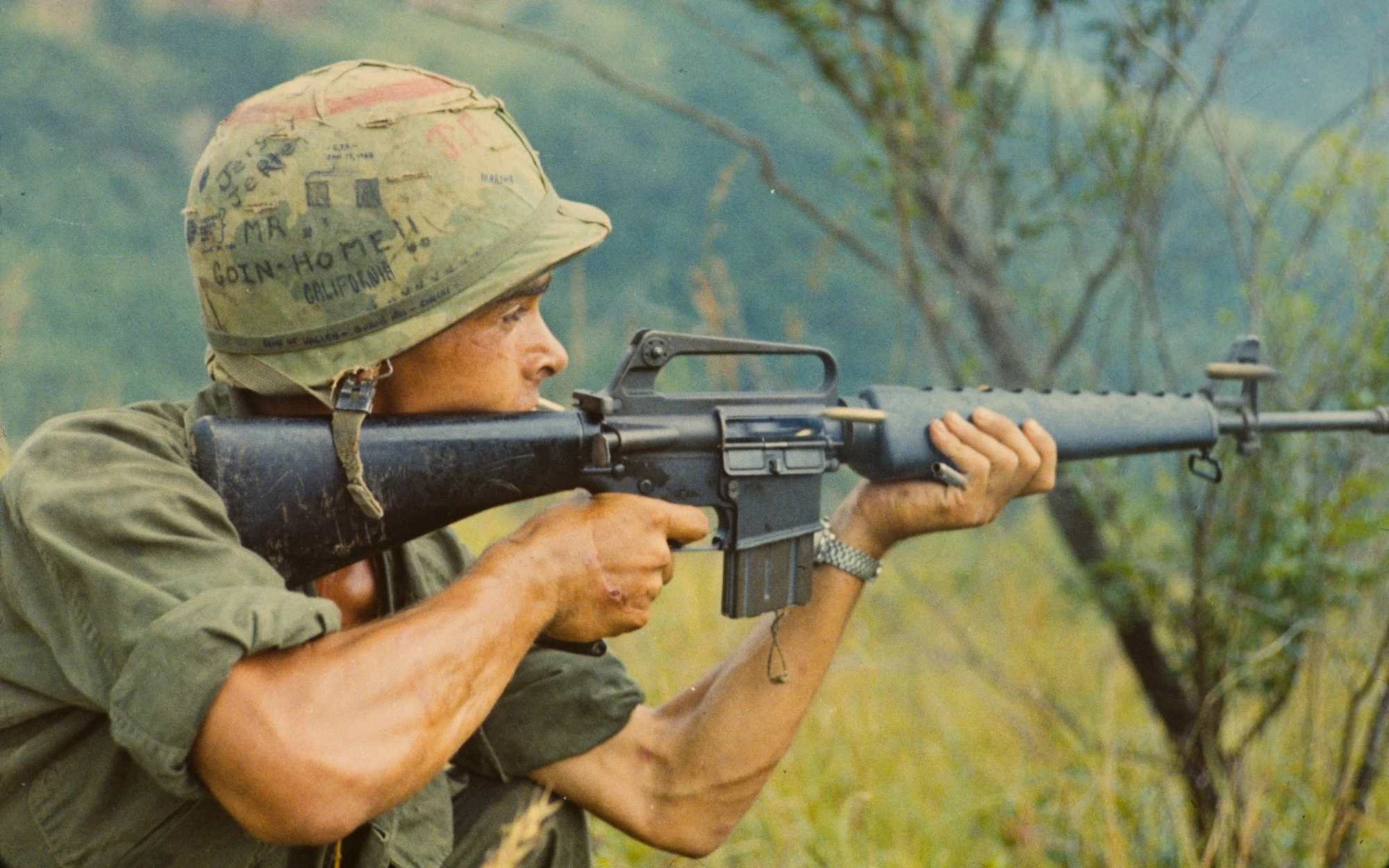 Súng trường M16 nỗi ám ảnh của lính Mỹ trên chiến trường Việt Nam