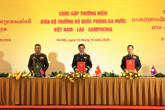 Hợp tác quốc phòng là trụ cột quan trọng trong quan hệ Việt Nam - Lào - Campuchia