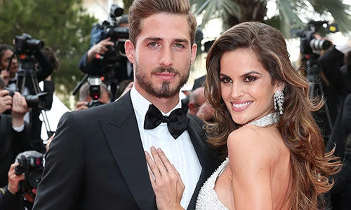 Chân dung siêu mẫu đính hôn với cầu thủ World Cup Kevin Trapp