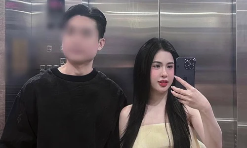 Vợ cũ của diễn viên Việt Anh khoe tình mới