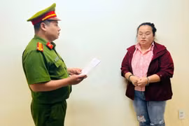 Giăng bẫy bán “rau sạch Đà Lạt” trên Facbook, một phụ nữ bị bắt