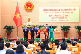 Ông Đỗ Anh Tuấn và Bùi Duy Cường làm Phó Chủ tịch UBND TP Hà Nội