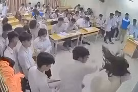 Nam sinh đánh cô giáo: Nguy cơ từ việc coi bạo lực như cách giải quyết bất đồng