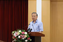 Tổng Bí thư, Chủ tịch nước: 'Vào lớp 10 căng thẳng hơn thi đại học'