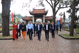 Côn Sơn trước ngày hội lớn.