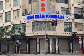 Phòng khám Phượng Đỏ vẽ bệnh để cưỡng đoạt tài sản: Trách nhiệm quản lý?