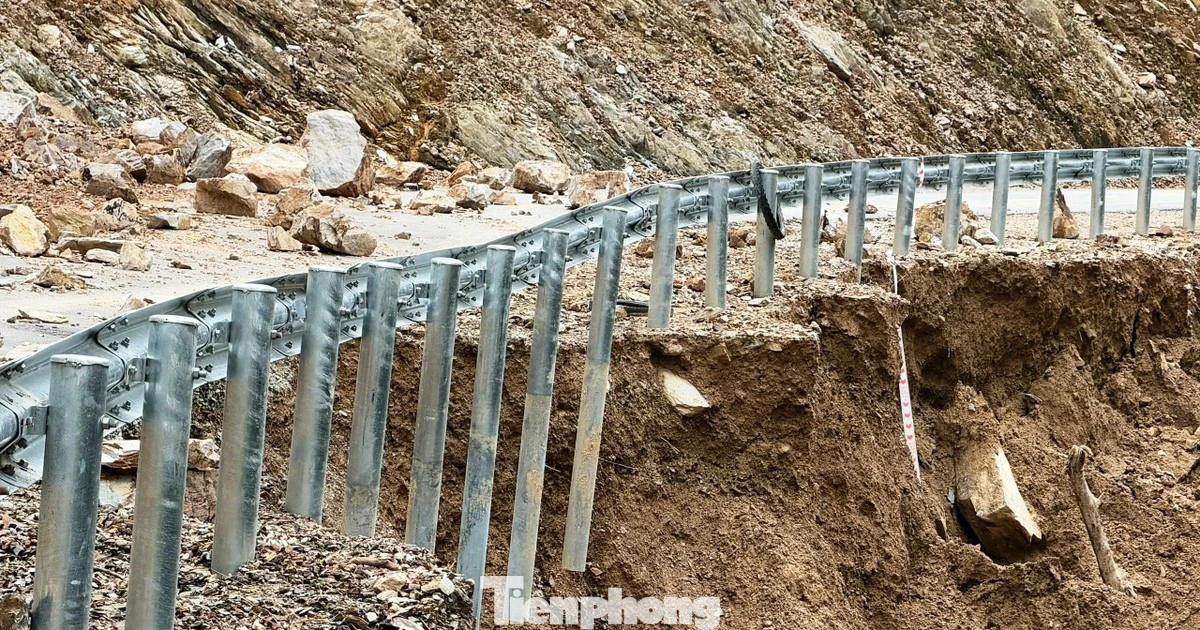 [Gallery]'Vỡ vụn' tuyến đường hơn 470 tỷ vừa thông xe được 3 tháng