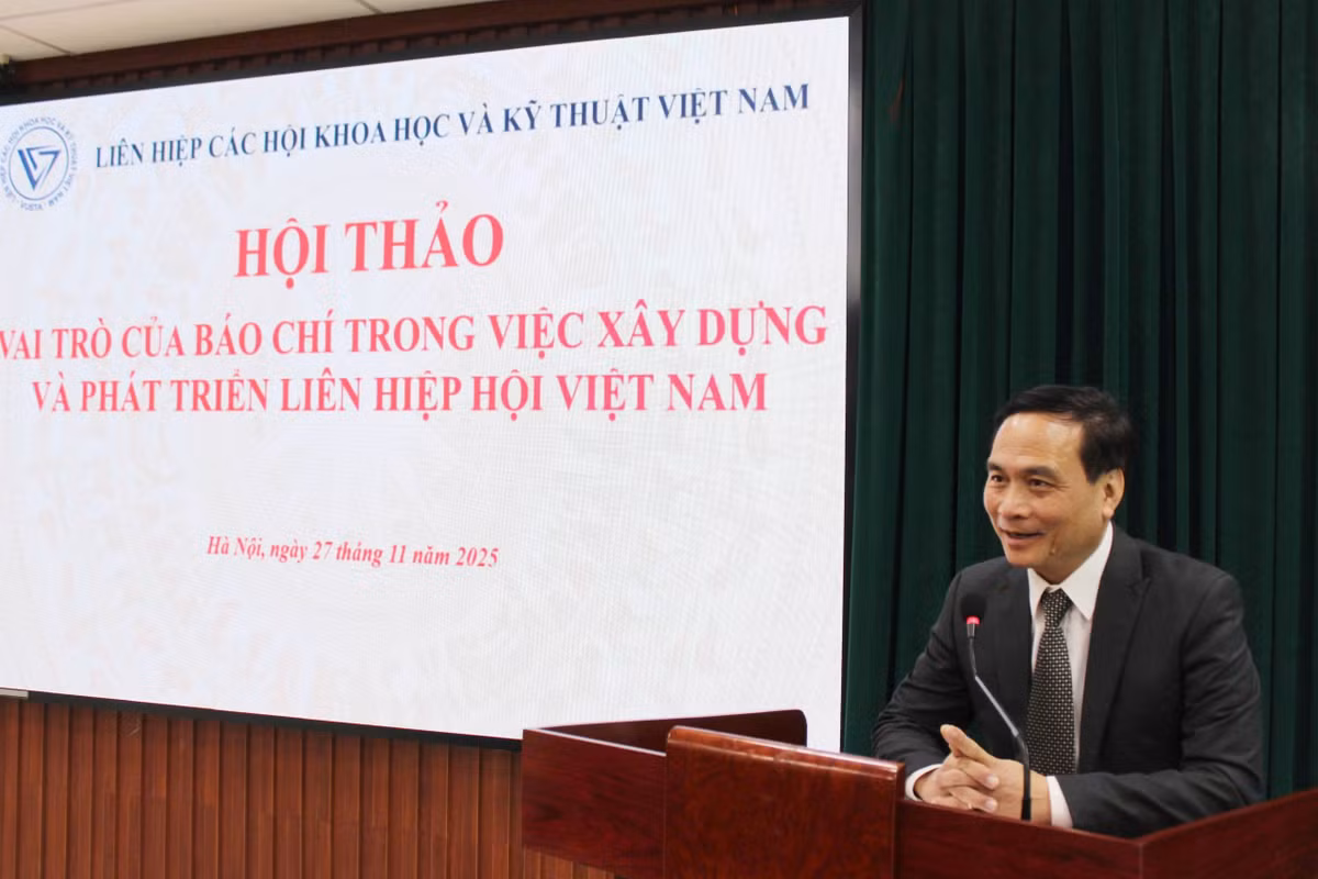 2378752c-5d6d-4e9d-a9c9-338569e6bba7.jpg