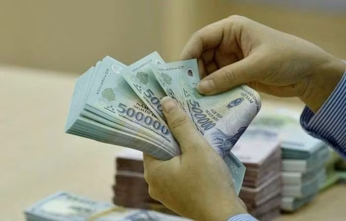 Quá trình sàng lọc, các hướng nghi vấn đều tập trung vào đối tượng Phạm Minh Vương (18 tuổi, trú tại thôn Thượng, xã An Đổ). Trước Tết, Vương bị cô giáo thu điện thoại nên vô cùng ấm ức. Thời điểm sau khi bà Th. bị sát hại, Vương có biểu hiện bất thường và đến mùng 4 Tết thì đi khỏi nhà. (Ảnh minh họa, nguồn internet)