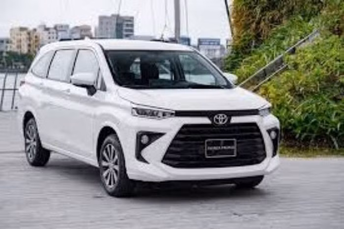 Sau khi kết hôn và chung sống với nhau được vài tháng, bà H nghi ngờ Ngọc Anh có quan hệ với người đàn bà khác nên đã bán chiếc xe ô tô Ngọc Anh tặng và chưa sang tên đất theo lời hứa. Từ việc này, giữa Ngọc Anh và bà H nảy sinh mâu thuẫn, quyết định ly thân. Ngọc Anh bỏ về nhà tại Đông Anh sinh sống, nuôi kế hoạch trả thù. Khoảng 3h ngày 31/1/2019, Ngọc Anh đi xe ô tô bán tải từ Đông Anh về Xuân Mai với mục đích đòi lại tiền bán ô tô. Tới nơi, Ngọc Anh đỗ xe ngoài đường rồi trèo tường vào nhà. Gã ngồi ở phòng khách đợi bà H ngủ dậy. (Ảnh minh họa, nguồn internet)