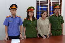 Bắt nữ giám đốc công ty sản xuất hơn 2,7 triệu lít dầu ăn giả