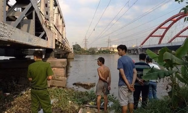 Cái chết bí ẩn của cô thôn nữ sau lời chọc ghẹo ở đám cưới