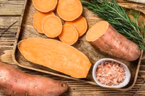 5 thực phẩm giàu carotenoid giúp 'đánh bay' mỡ nội tạng