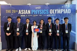 5 học sinh lớp 11 giành huy chương Olympic vật lý châu Á APhO 2026