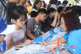 Sắp hết hạn đăng ký đại học, chuyên gia chỉ cách xếp nguyện vọng an toàn